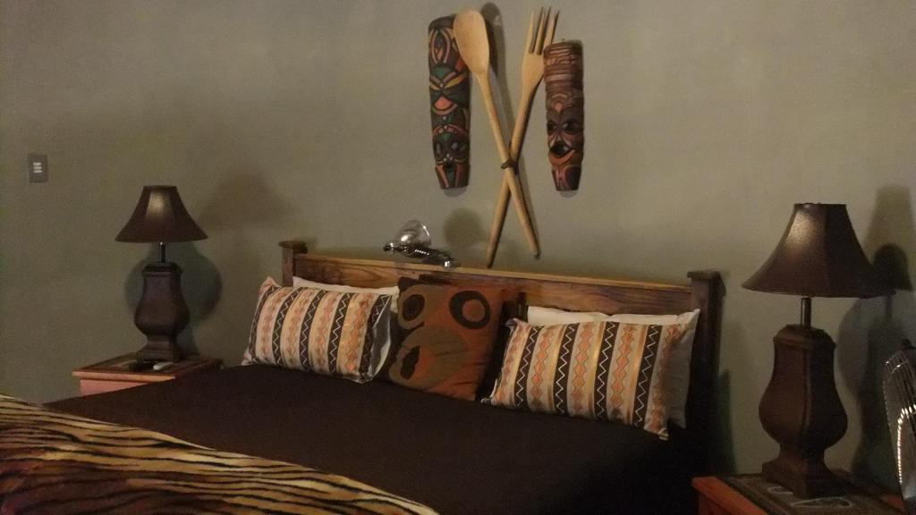 Treetops & Treats Guest House Pretoria-Noord Dış mekan fotoğraf