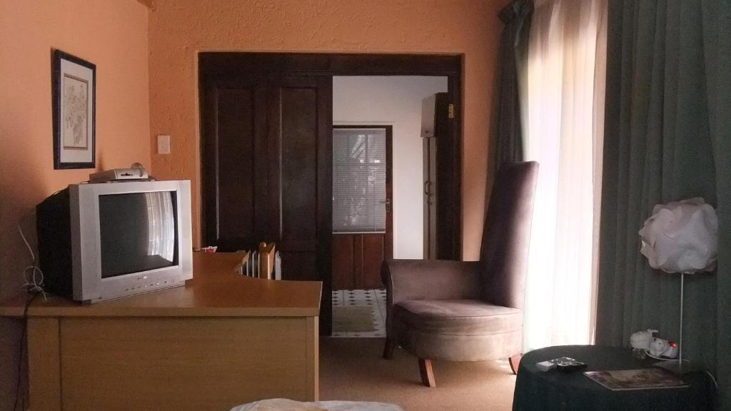 Treetops & Treats Guest House Pretoria-Noord Dış mekan fotoğraf