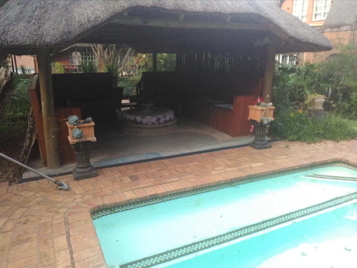 Treetops & Treats Guest House Pretoria-Noord Dış mekan fotoğraf